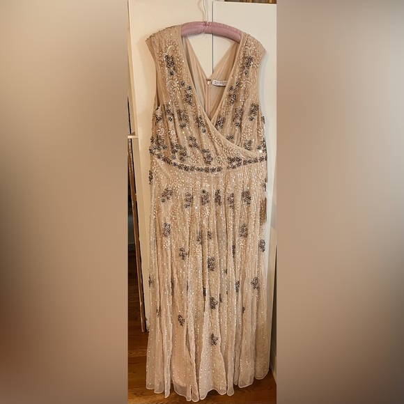 MAC DUGGAL #93575  Embellished Wrap Over Cap Sleeve A-Line Gown Size 24 NWT - Picture 4 of 12